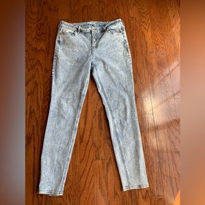 Old Navy High Waist Skinny Jeans Size 16